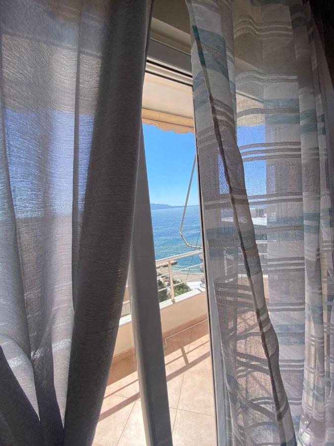 Titi'S Apartment Saranda Экстерьер фото